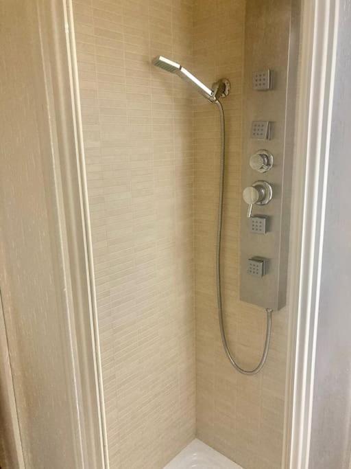 Magnifico Apartamento En El Centro De Puigcerdà Екстериор снимка